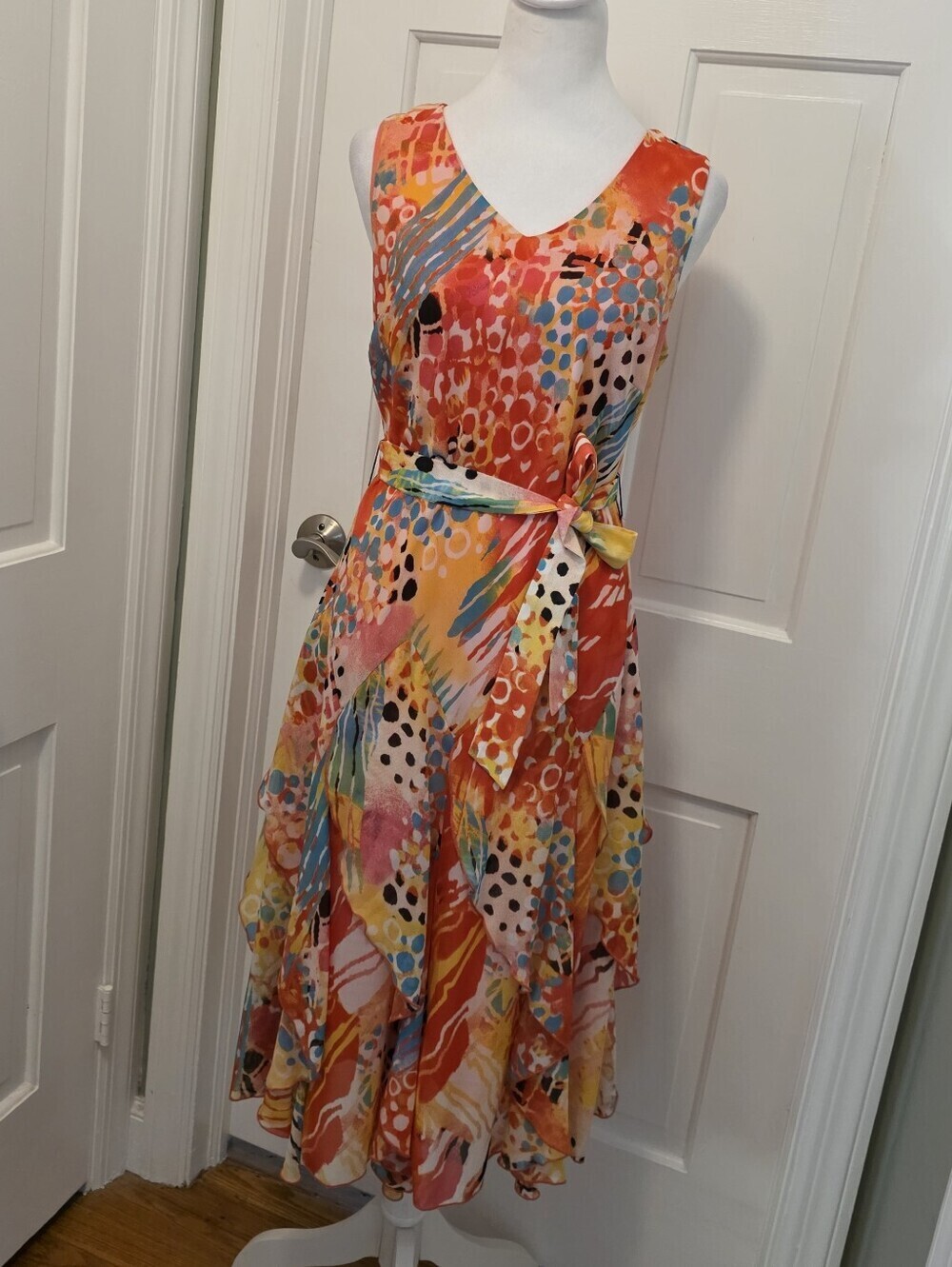 Lasania Watercolor Ruffled Handerchief Sleeveless Dress Size 8, Fairy, Colorful